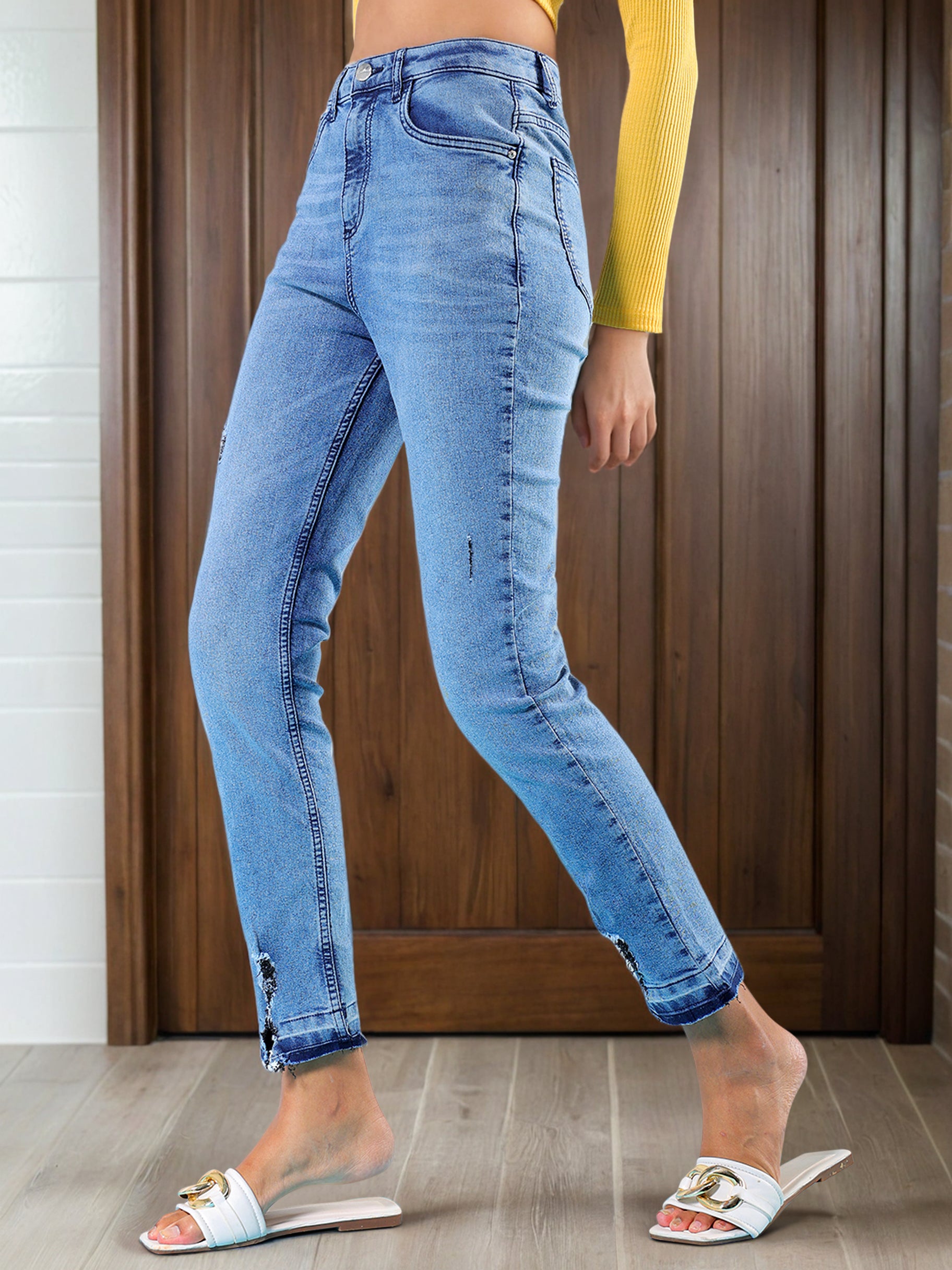 Women's Mid Wash Straight Fit Denim Jeans