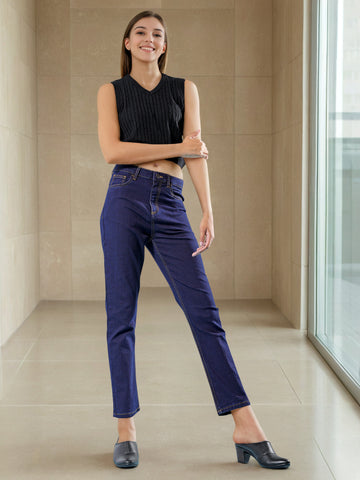 Women's Rinse Wash Straight Fit Denim Jeans