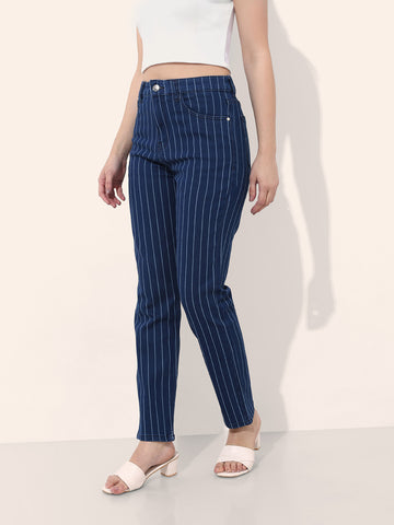 Women's Straight Jeans