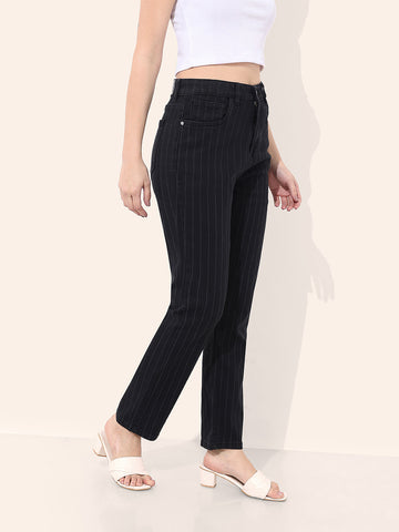 Women's Straight Jeans