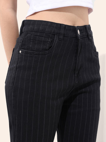 Women's Straight Jeans