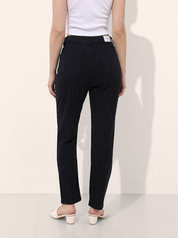 Women's Straight Jeans