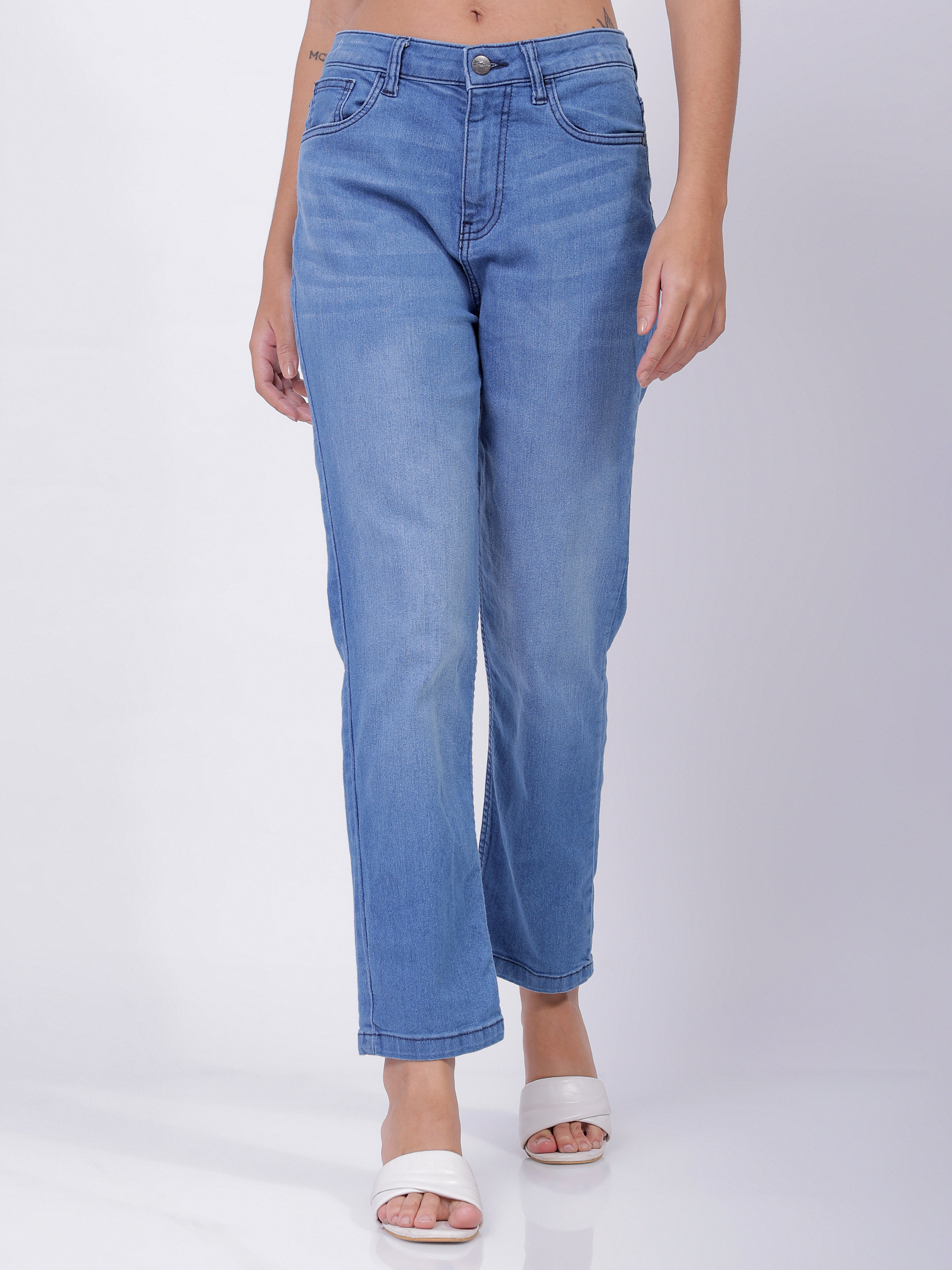 Women's Blue Straight Fit Casual Jeans