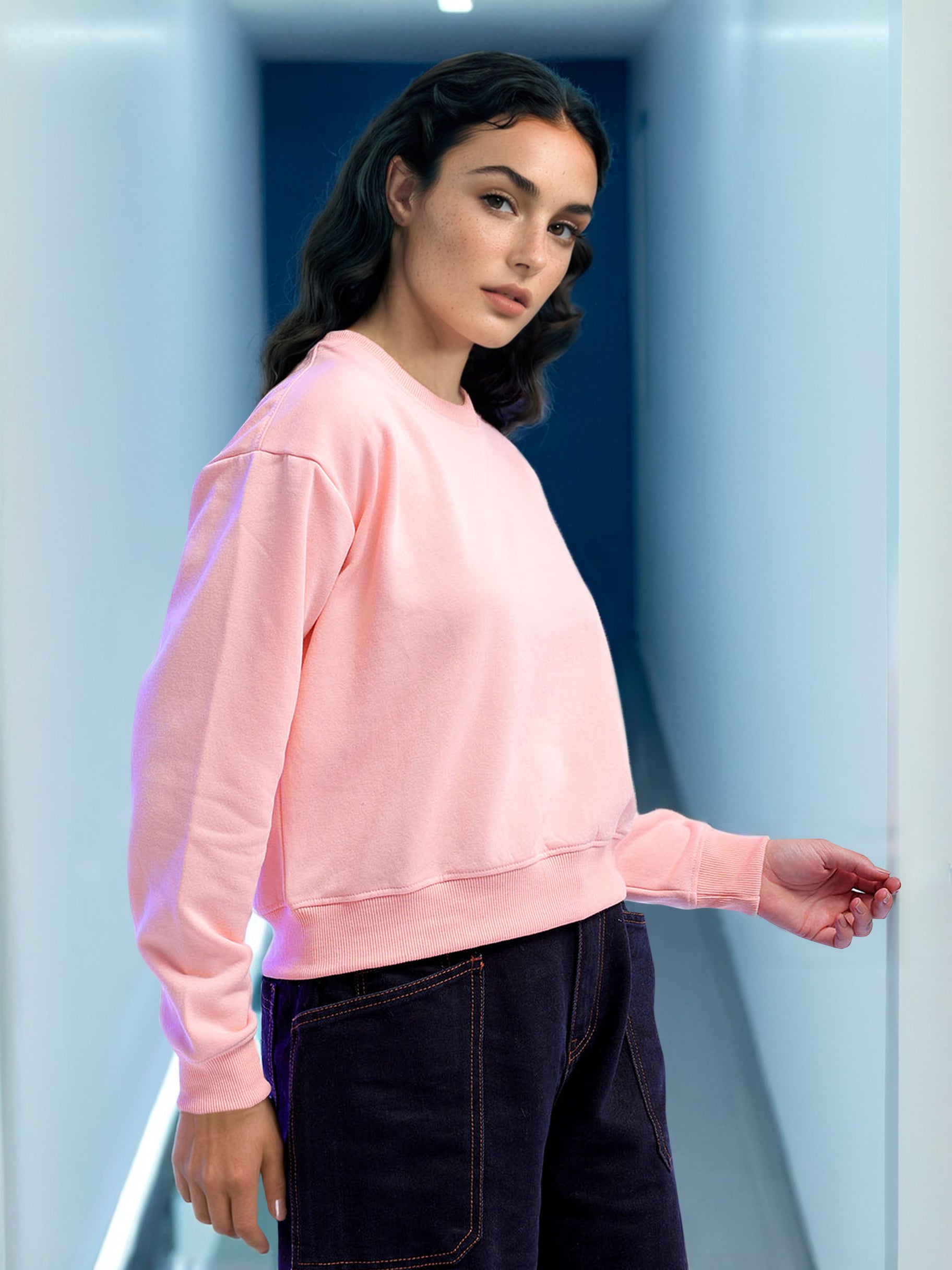 Women's Solid Regular Fit Sweatshirt