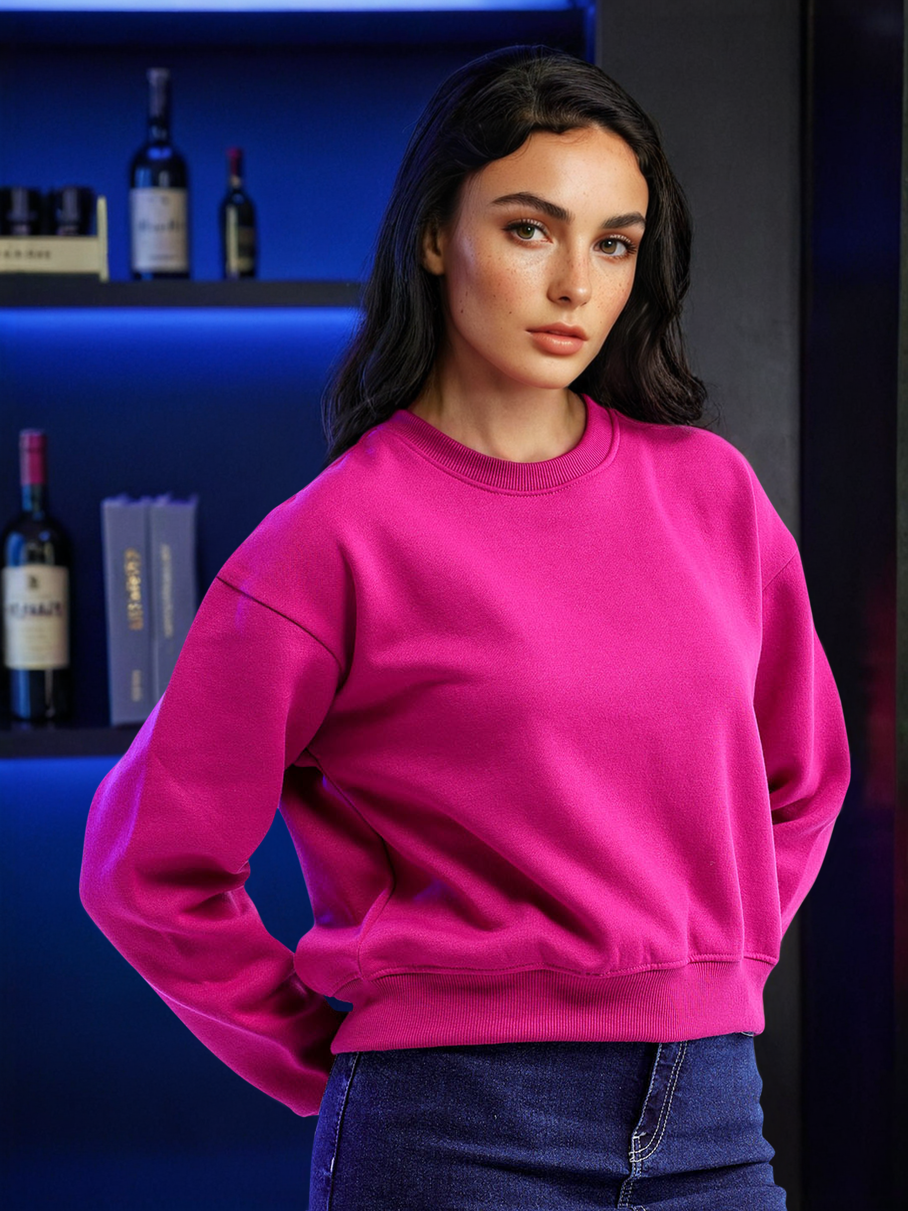 Women's Solid Regular Fit Sweatshirt