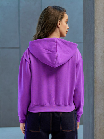 Women's Solid Regular Fit Sweatshirt