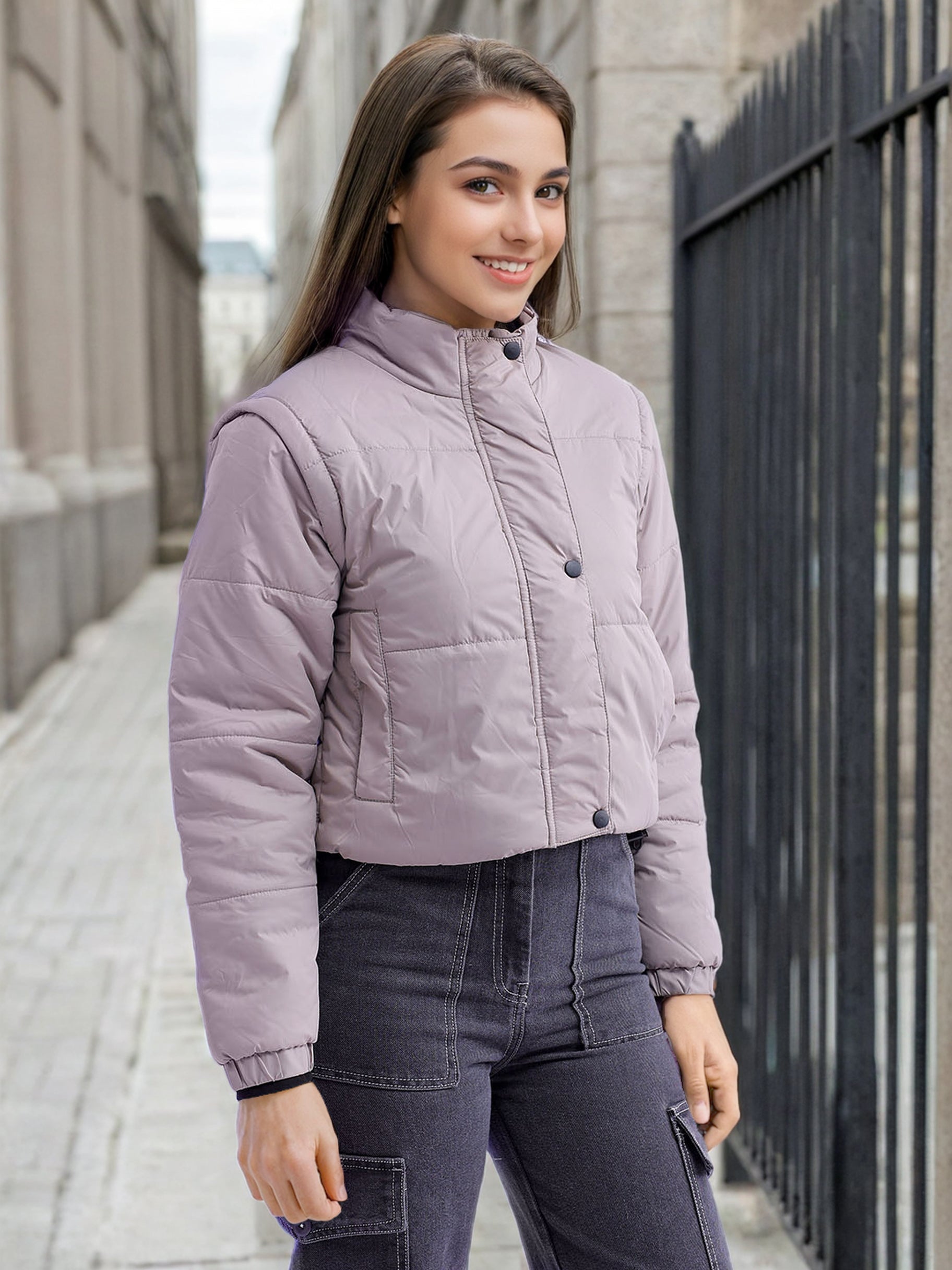 Women's Detachable Sleeve Crop Jacket