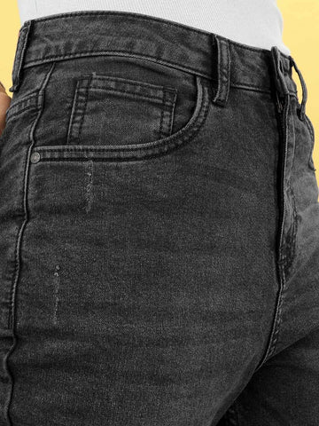 Women's Distressed Straight Fit Jeans