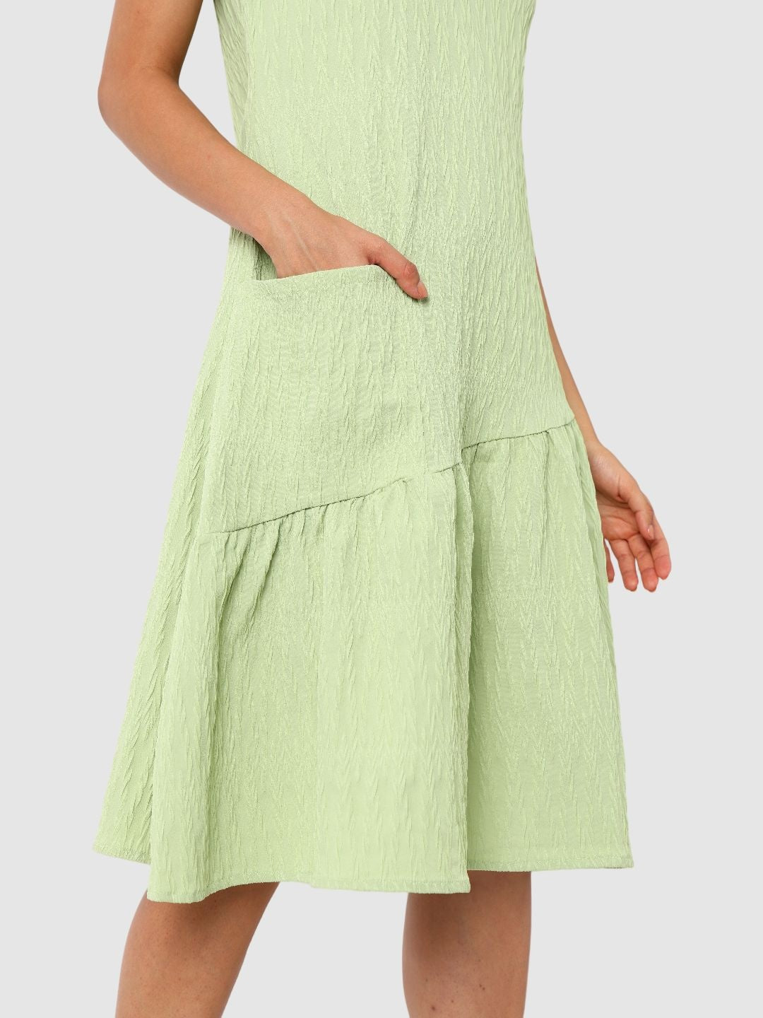Women's Green Fit Textured Tiered Dress