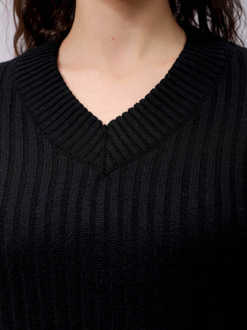 Women's Black Boxy Fit Solid Sweater