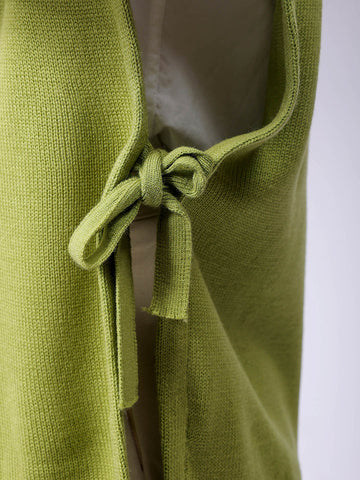 Women's Green Loose Fit Solid Sweater