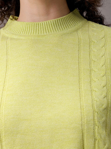 Women's Green Relaxed Fit Solid Sweater