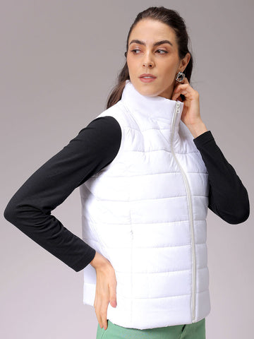 Women's White Regular Fit Solid Regular Quilted Jacket