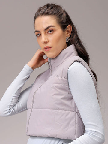 Women's Green Regular Fit Solid Cropped Quilted Jacket