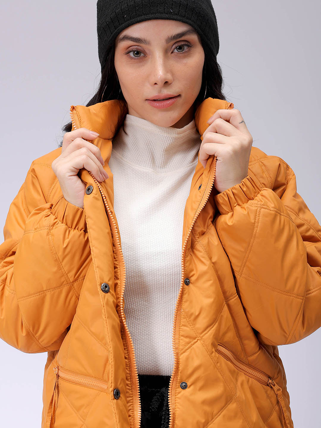 Women's Mustard Relaxed Solid Quilted Jacket