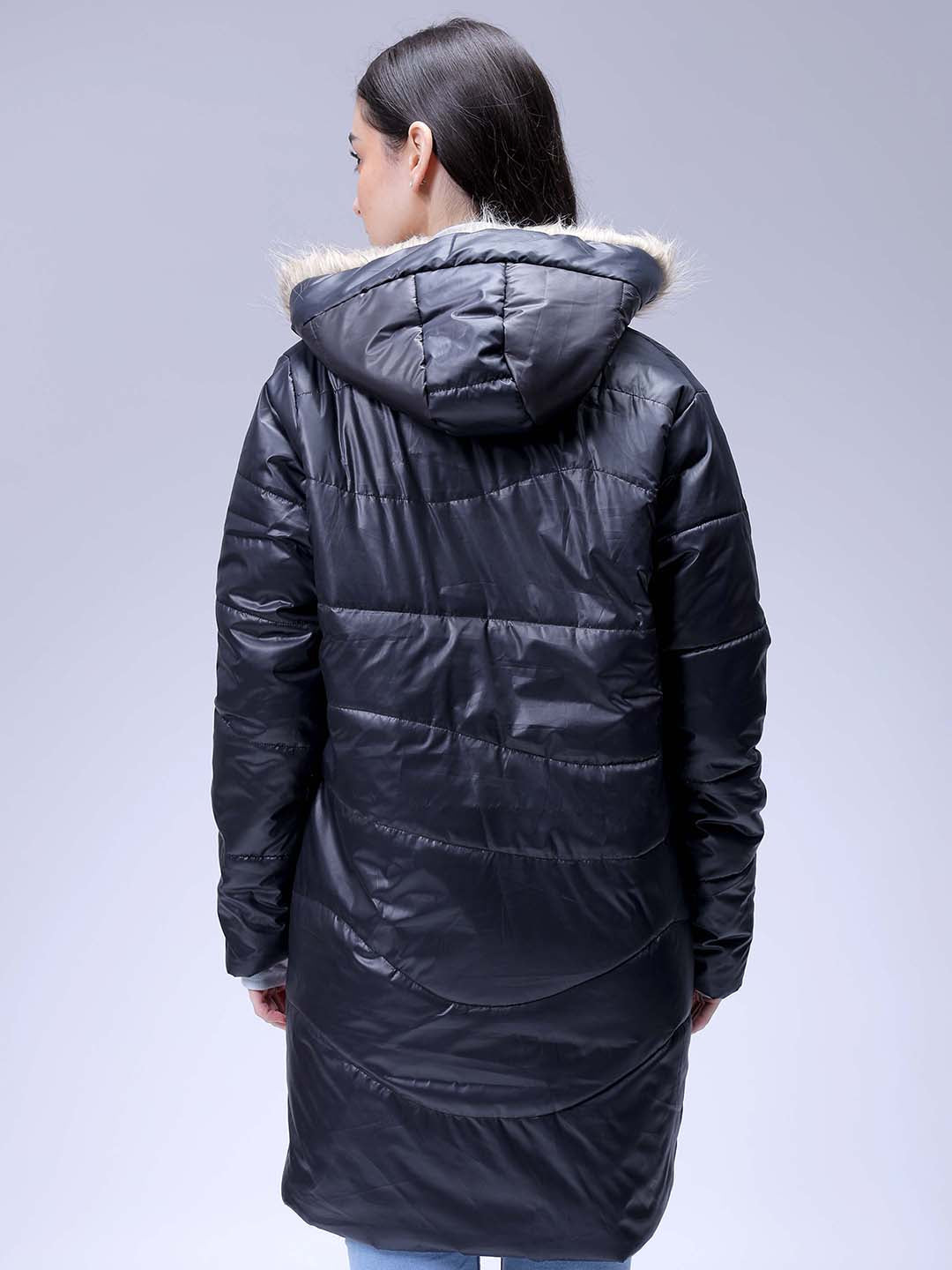 Women's Black Relaxed Fit Solid Puffer Jacket