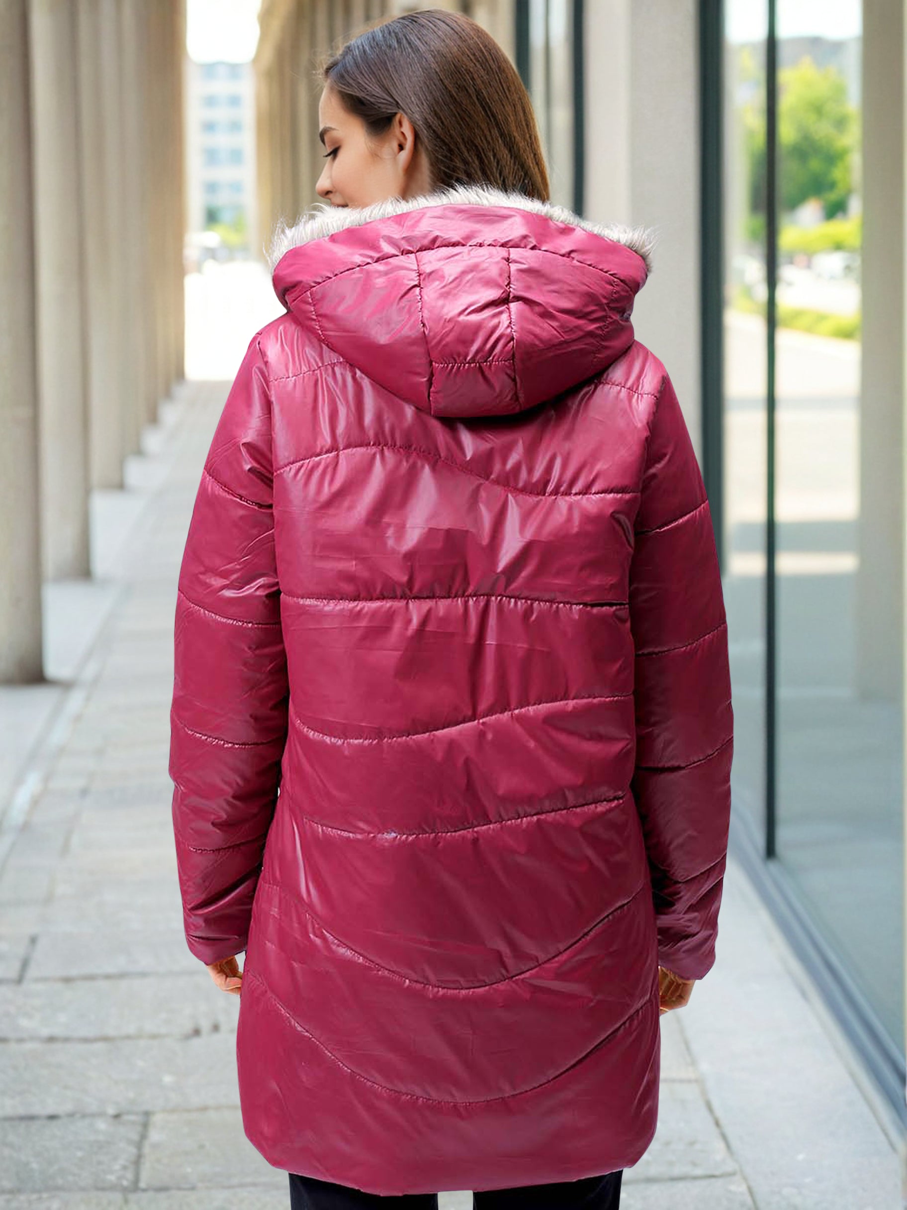 Women's Maroon Relaxed Fit Solid Puffer Jacket
