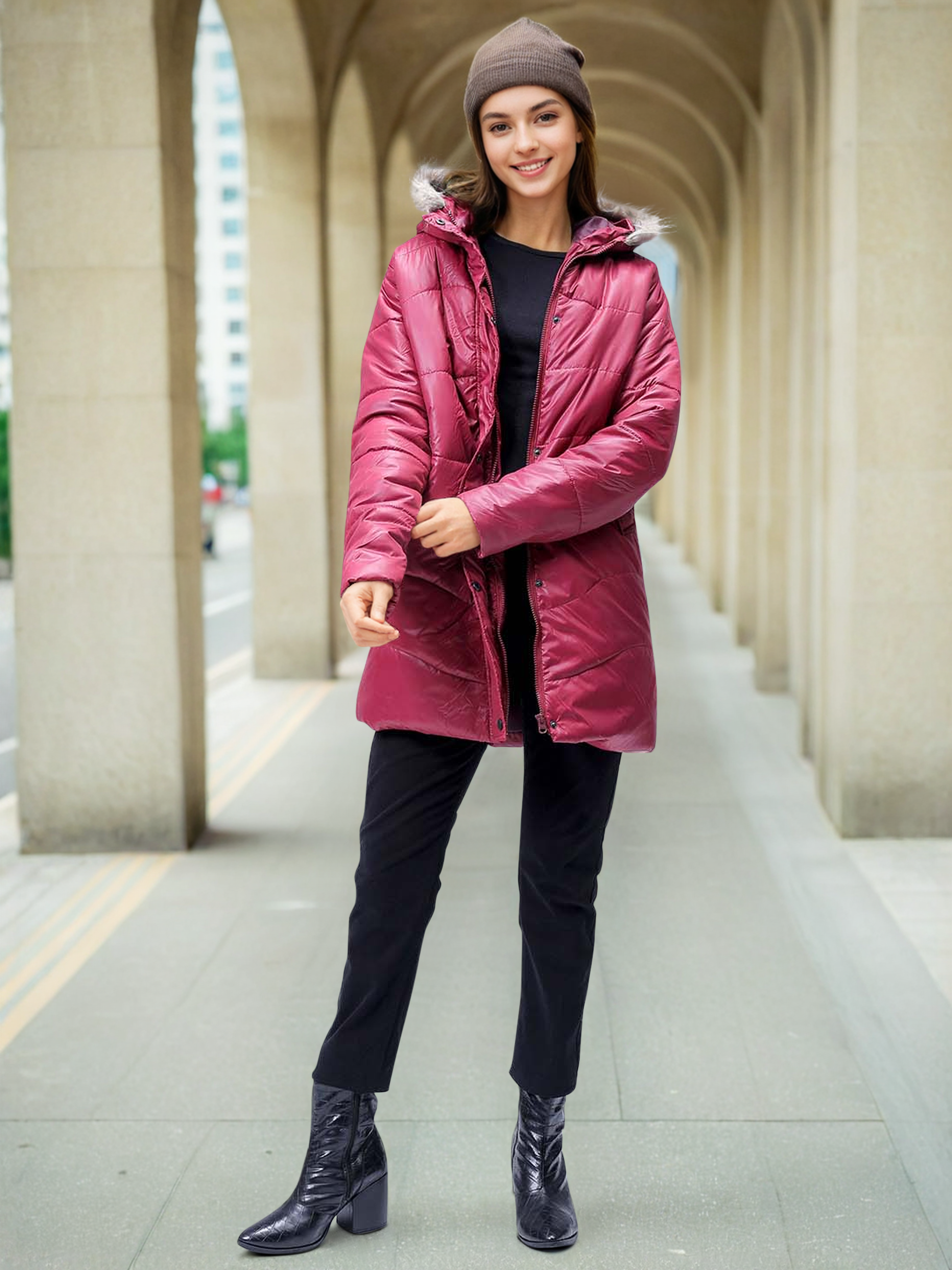 Women's Maroon Relaxed Fit Solid Puffer Jacket
