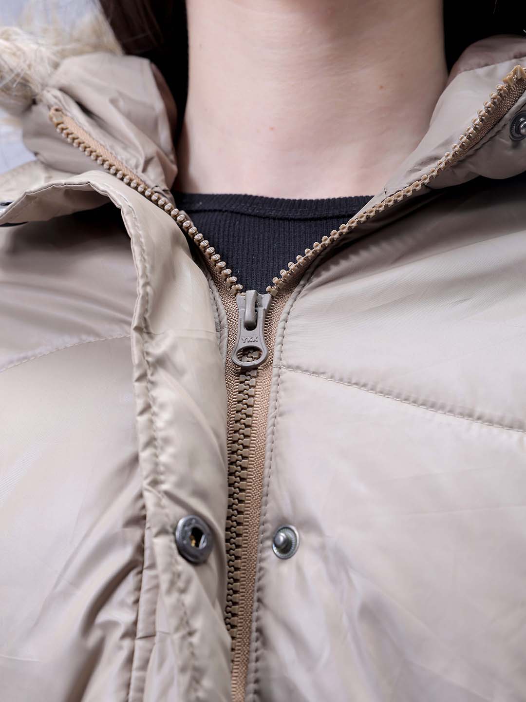 Women's Beige Relaxed Fit Solid Puffer Jacket