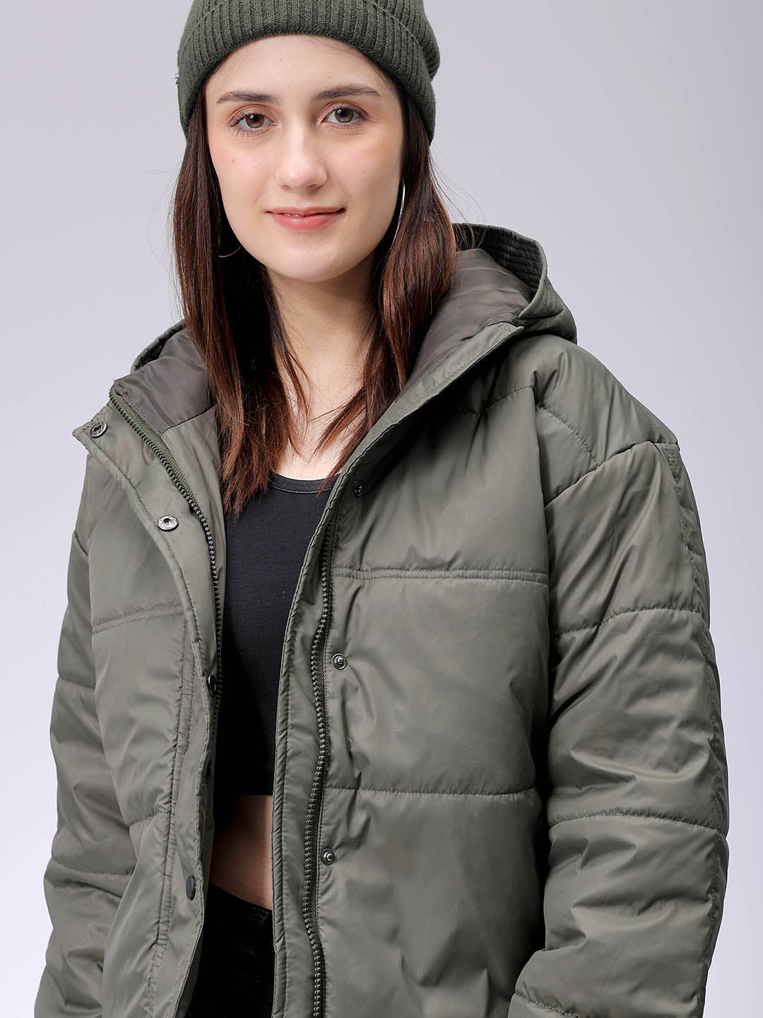 Women's Regular Fit Solid Hooded Puffer Jacket