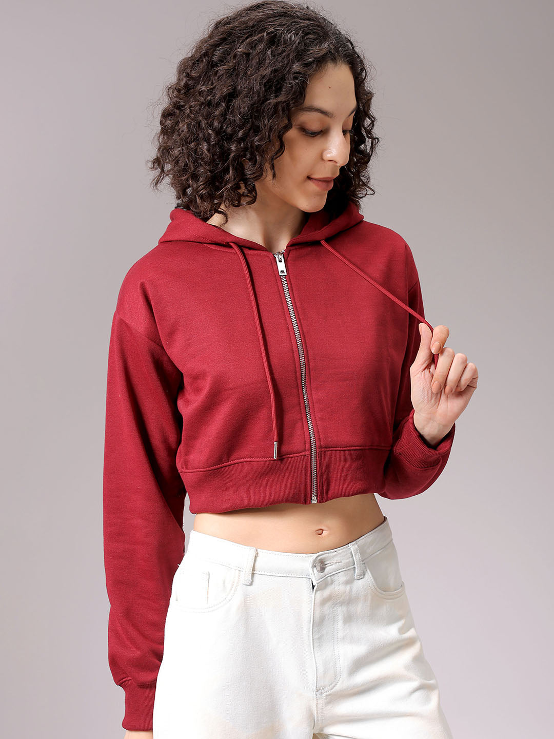 Women's Maroon Relaxed Fit Solid Cropped Front Open Sweatshirt