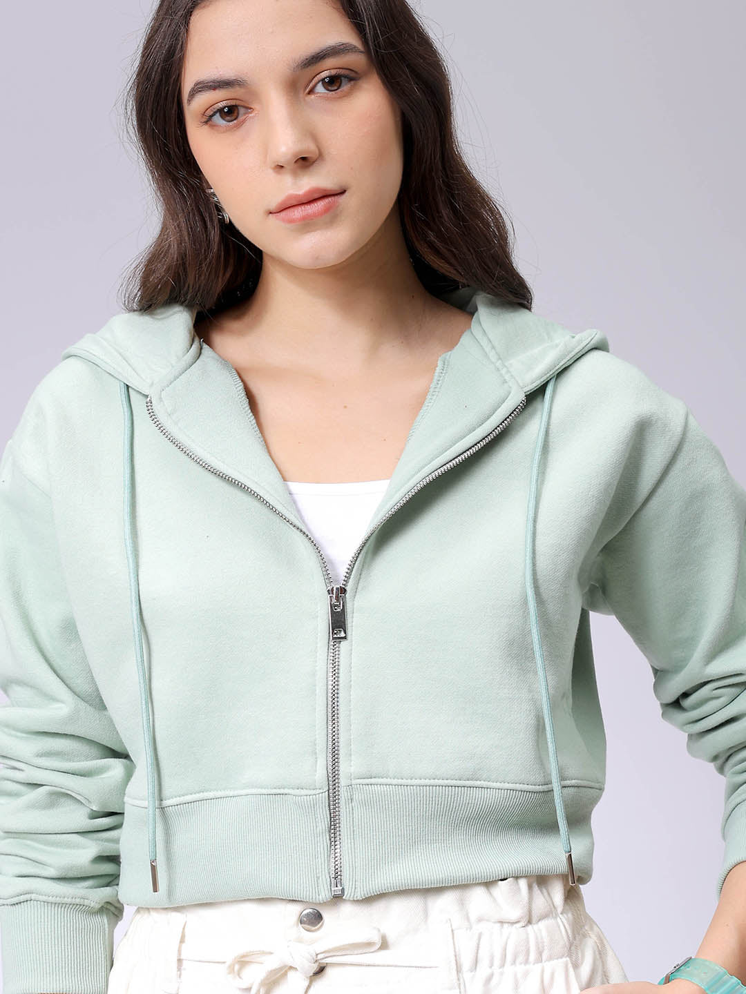 Women's Green Relaxed Fit Solid Front Open Zipper Sweatshirt