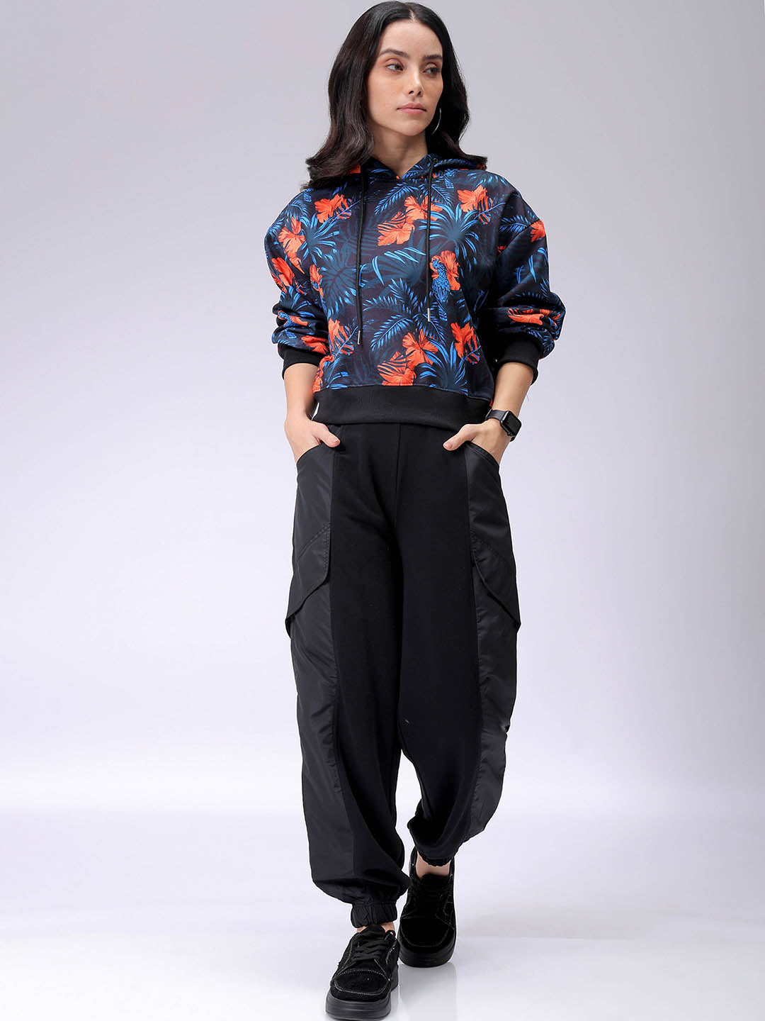 Women's Black Relaxed Fit Floral Hooded Sweatshirt