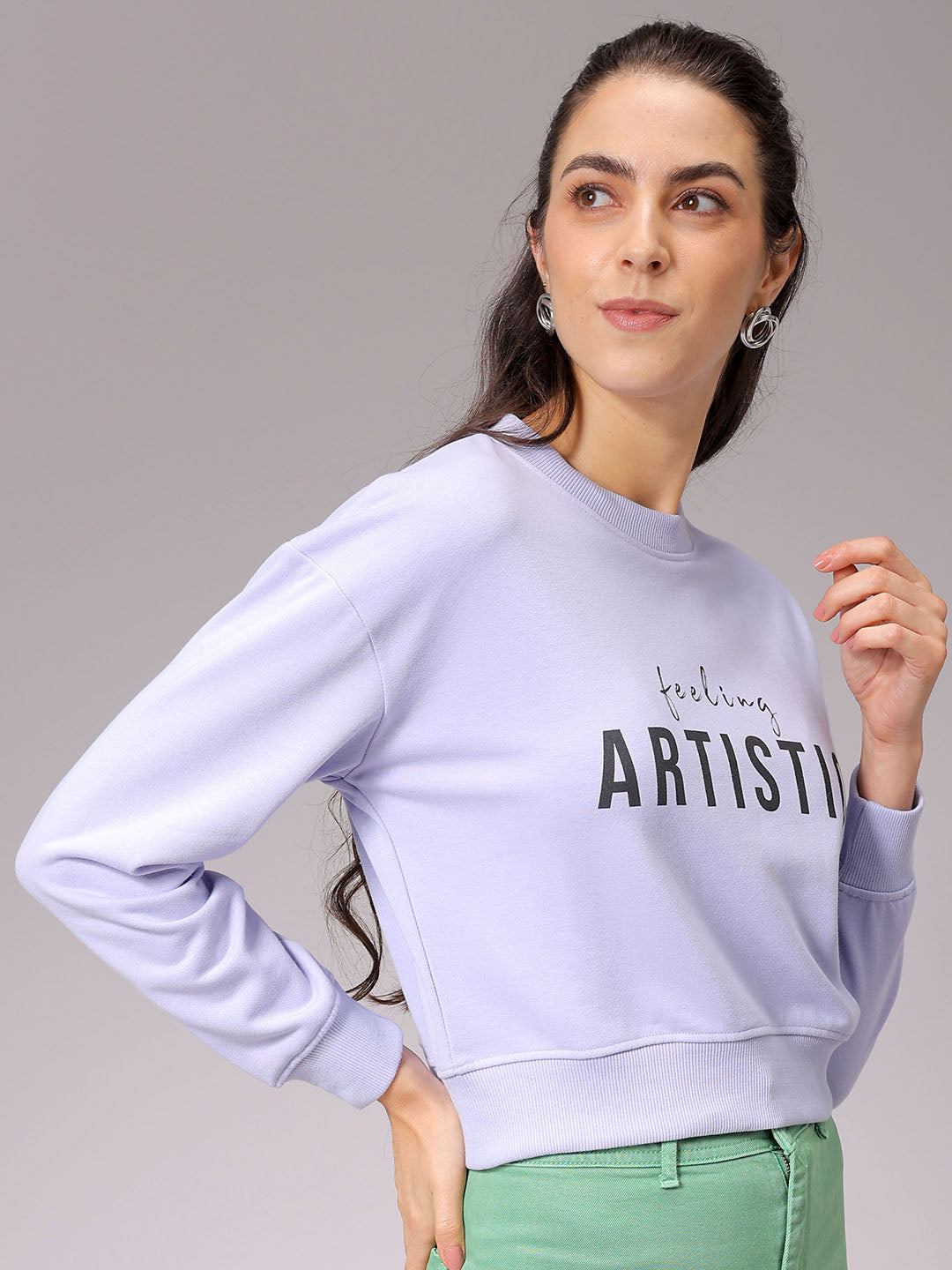 Women's Purple Relaxed Fit Typographic Cropped Sweatshirt