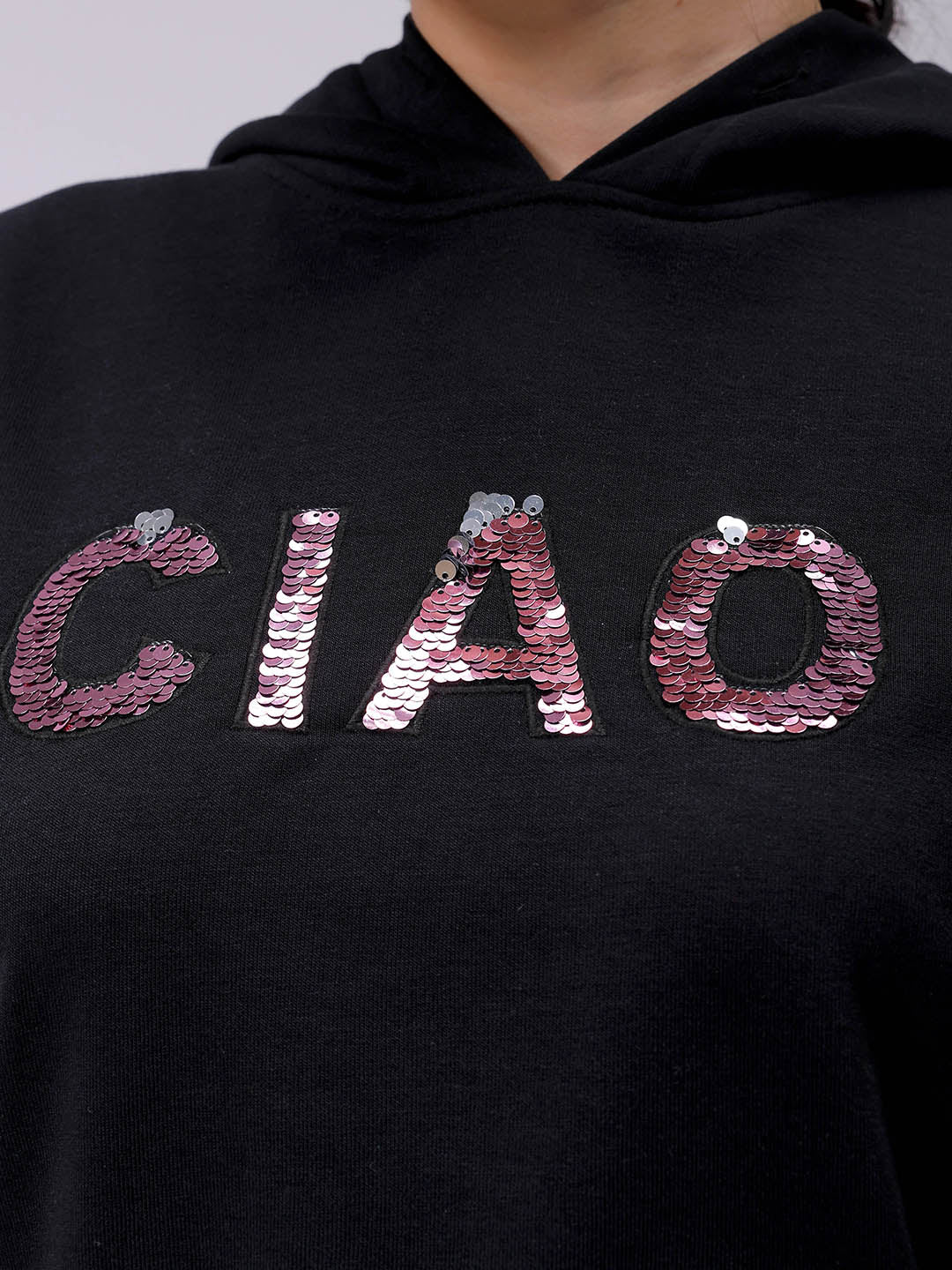 Women's Black Relaxed Fit Placement Embroidery Hooded Sweatshirt