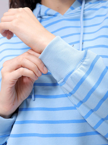 Women's Blue Relaxed Fit Placement Embroidered Hooded Sweatshirt