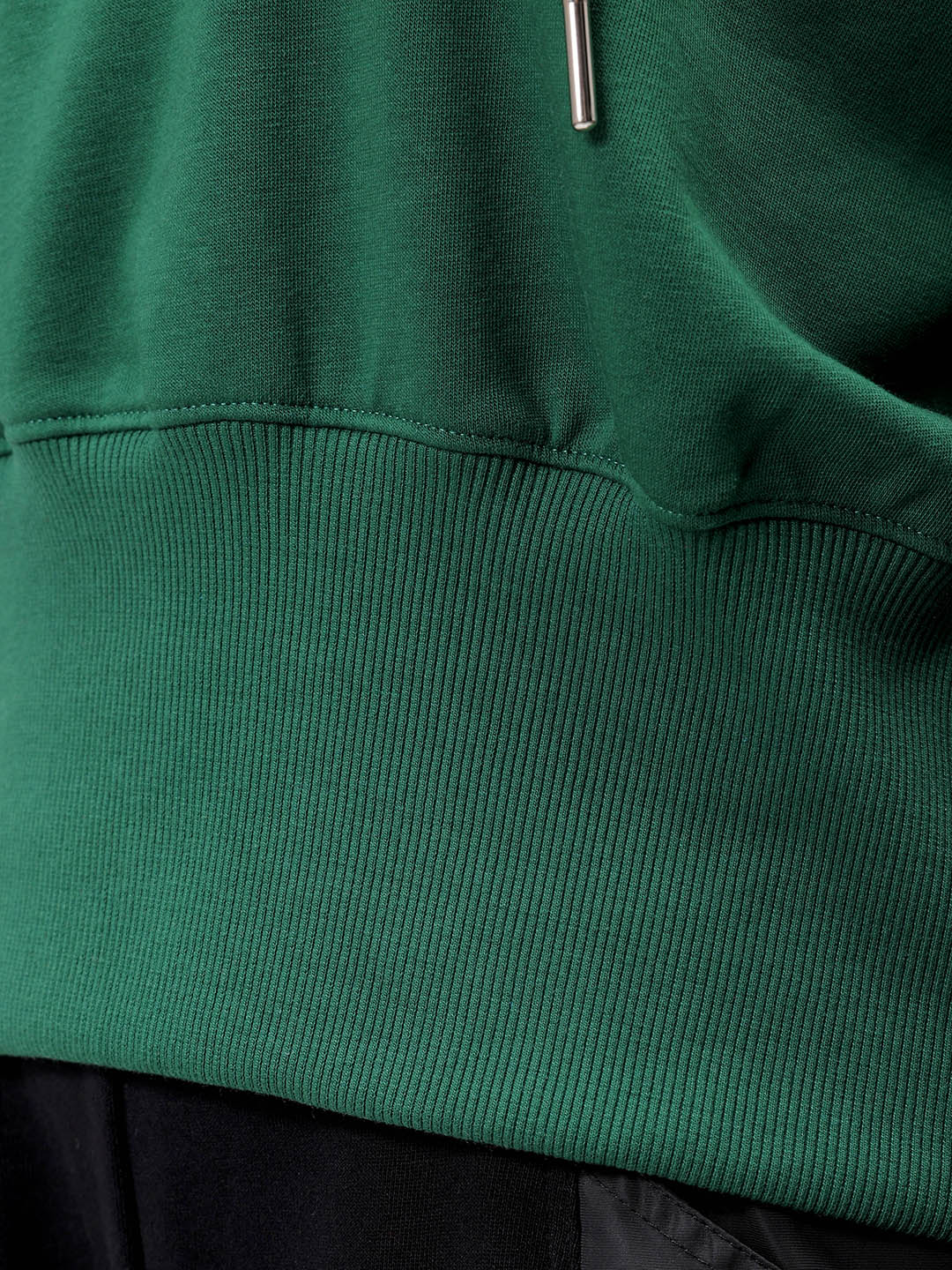 Women's Green Regular Fit Solid Balloon Sweatshirt