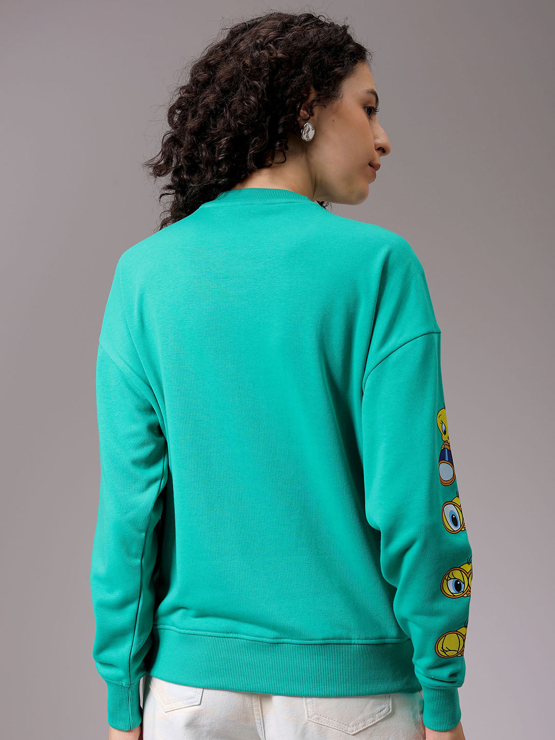 Women's Green Boxy Fit Looney Tunes Long Sweatshirt