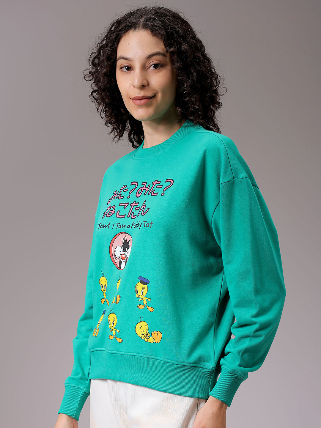 Women's Green Boxy Fit Looney Tunes Long Sweatshirt