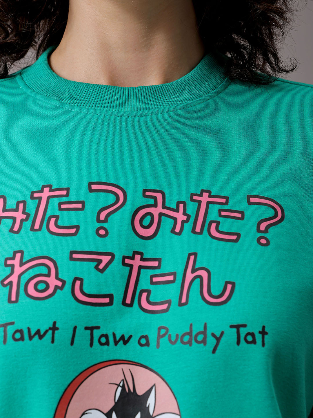 Women's Green Boxy Fit Looney Tunes Long Sweatshirt