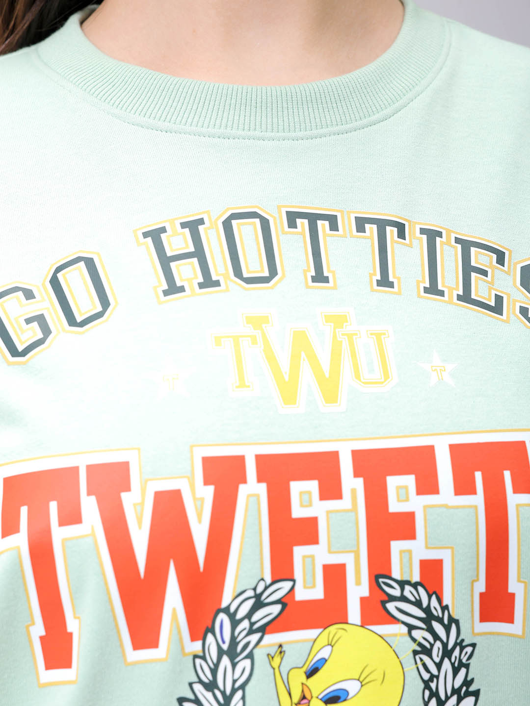 Women's Boxy Looney Tunes Oversized Sweatshirt