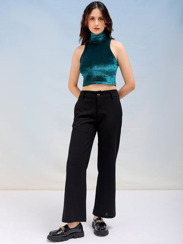 Women's Solid Fitted Velvet Crop Top