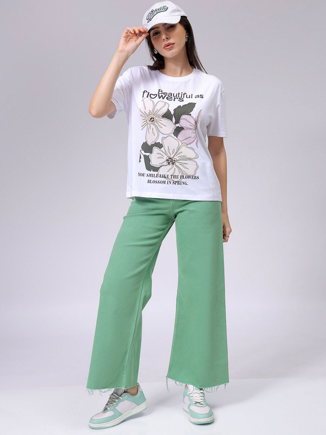Women's White Relaxed Fit Solid T-Shirt