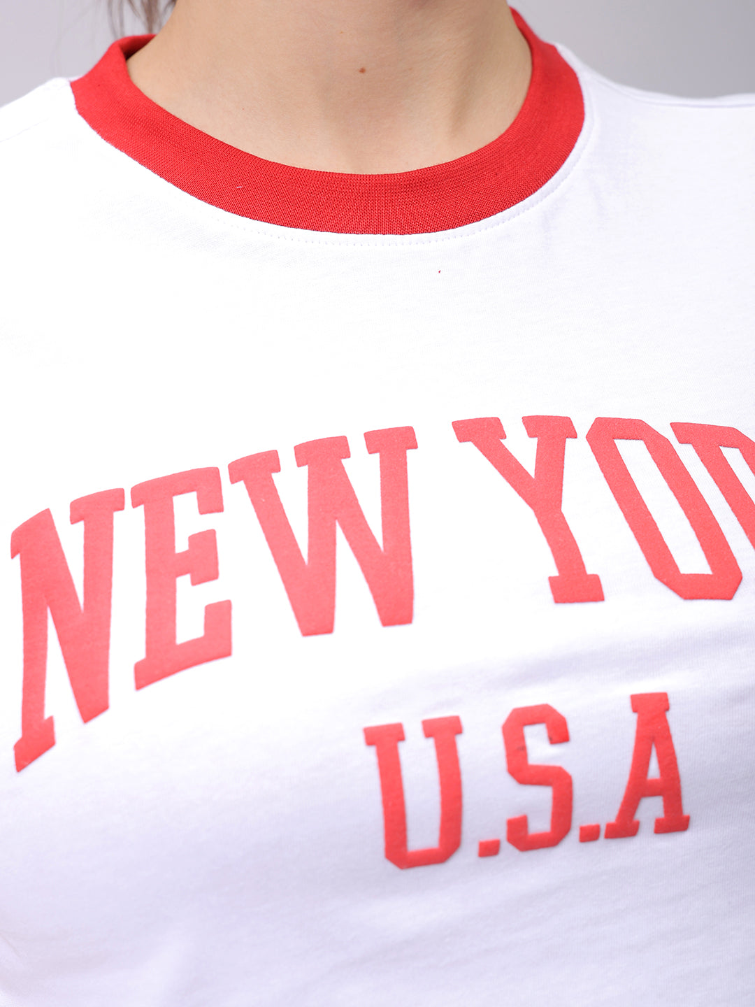 Women's White Slim Fit Typographic Cropped T-Shirt