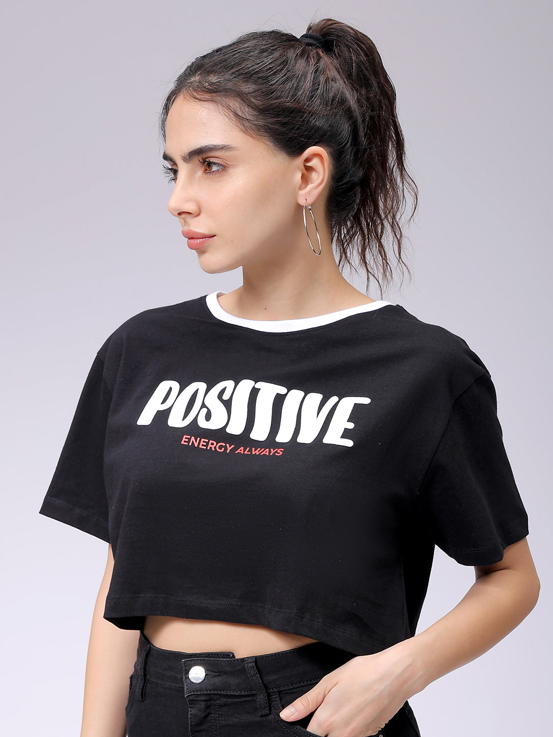 Women's Black Relaxed Fit Graphic Crew Neck T-Shirt