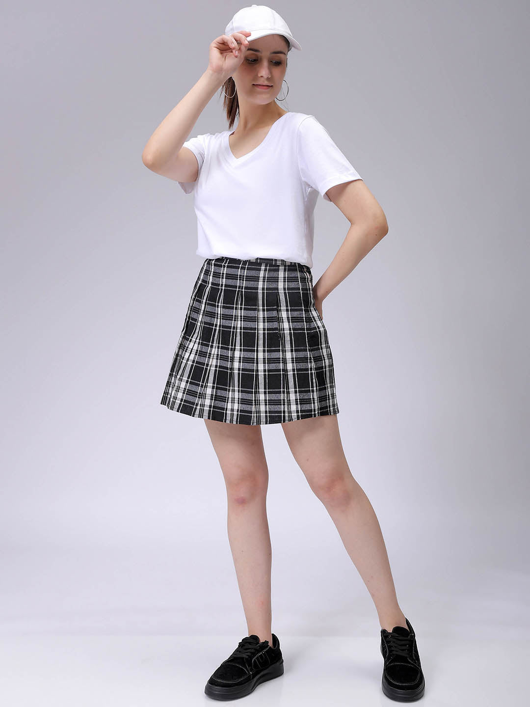 Women's White Regular Fit Solid T-Shirt