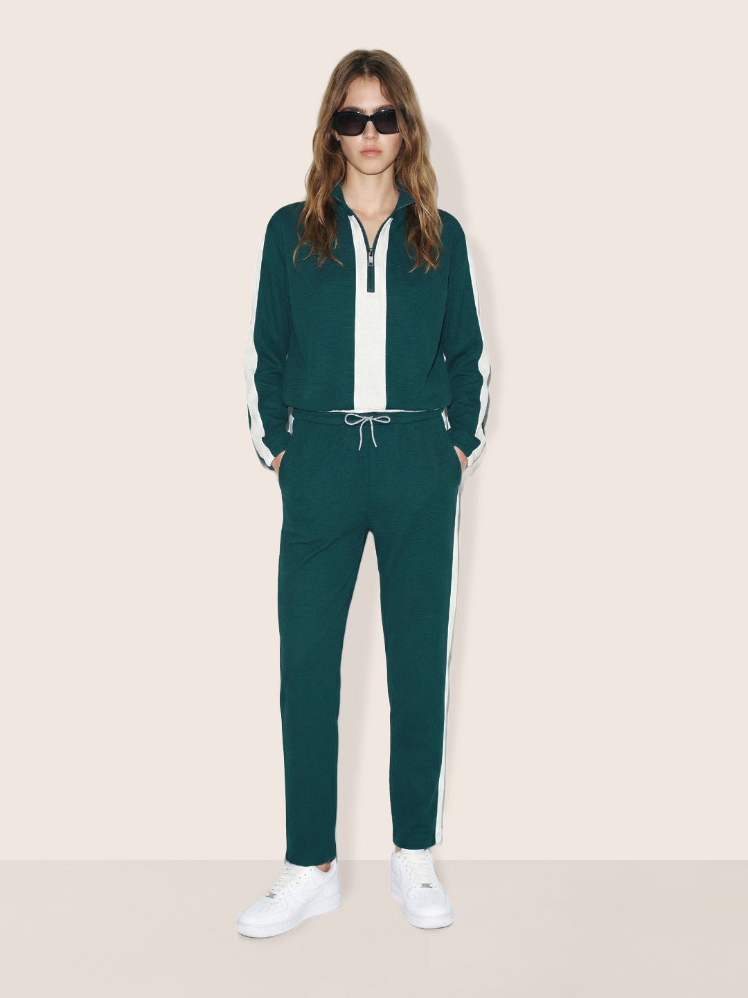 Women's Green Relaxed Fit Colourblocked Casual Coordinates
