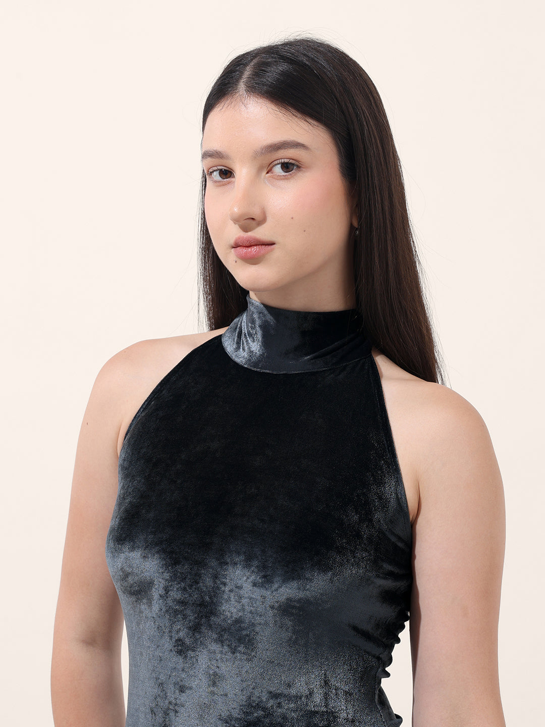 Women's Blue Regular Fit Party Wear Solid Dress