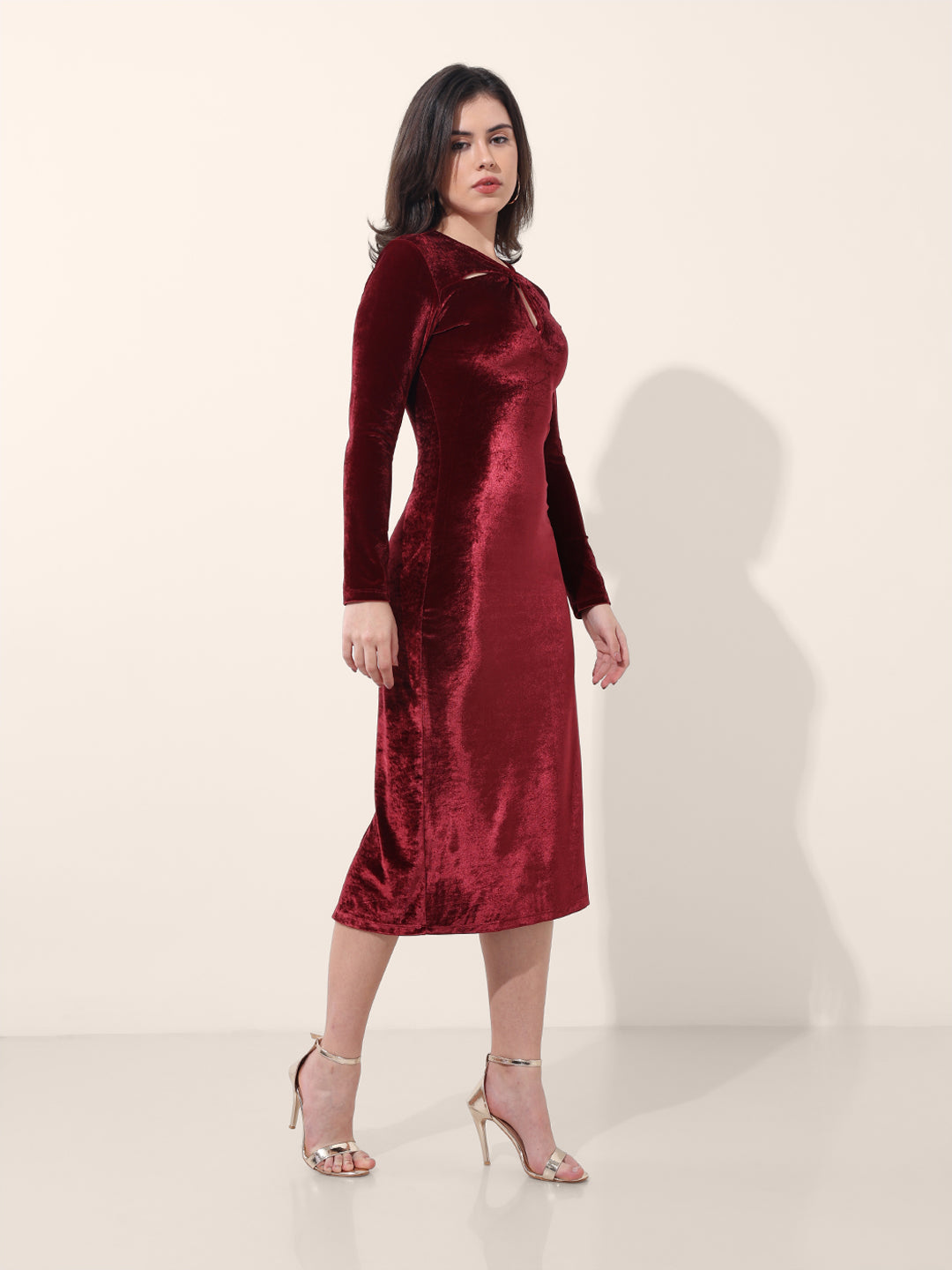 Women's Red Regular Fit Party Wear Solid Dress