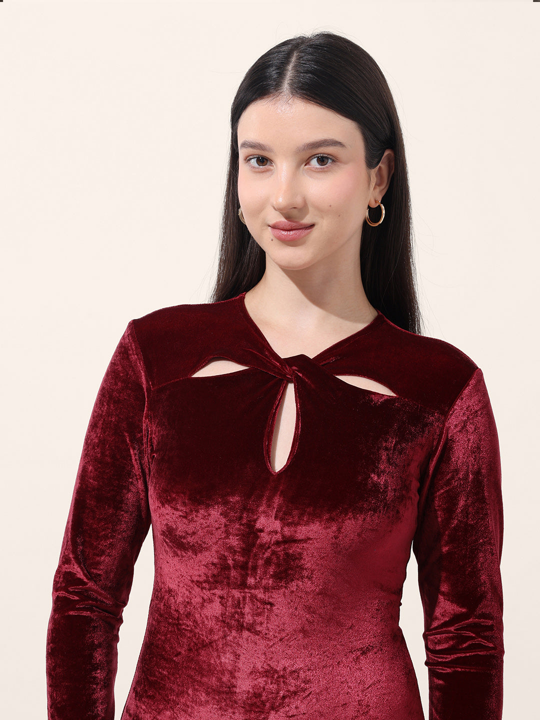 Women's Red Regular Fit Party Wear Solid Dress