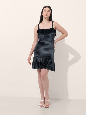 Women's Blue Regular Fit Party Wear Solid Dress