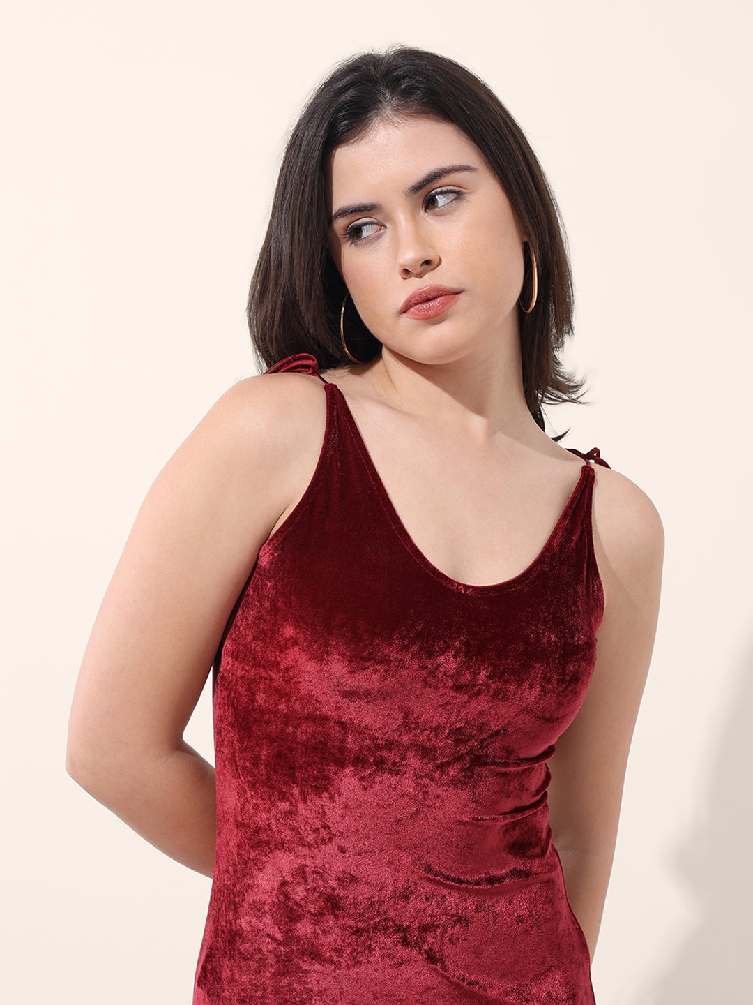 Women's Red Regular Fit Party Wear Solid Dress