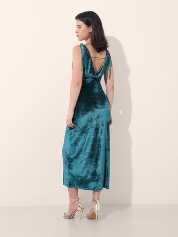 Women's Green Regular Fit Party Wear Solid Dress