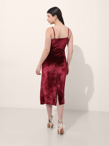 Women's Red Regular Fit Party Wear Solid Dress