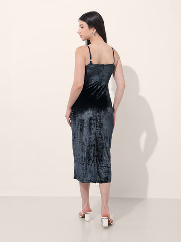 Women's Blue Regular Fit Party Wear Solid Dress