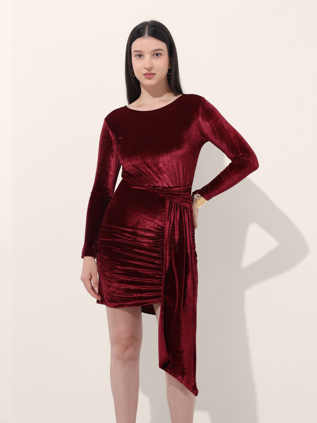 Women's Red Regular Fit Party Wear Solid Dress